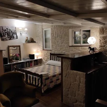 Casa Rural L'atelier Casa de Férias Santa Eulalia de Gállego